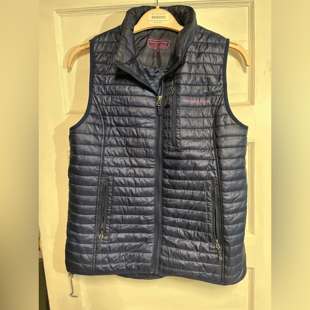 women’s vineyard vines tonal striped vest